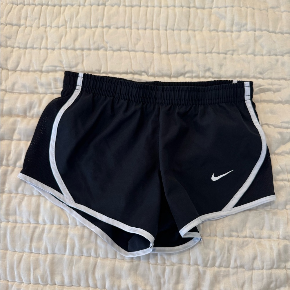 Nike Athletic Shorts (girls XS)